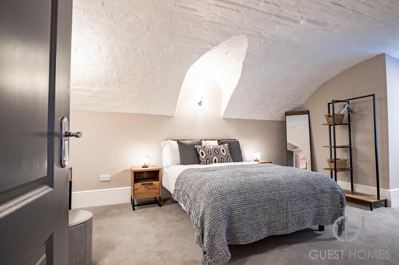 Host & Stay - Shaw Street Basement วุร์สเตอร์ ภายนอก รูปภาพ