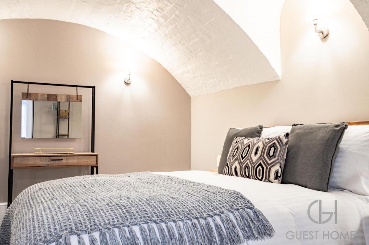 Host & Stay - Shaw Street Basement วุร์สเตอร์ ภายนอก รูปภาพ