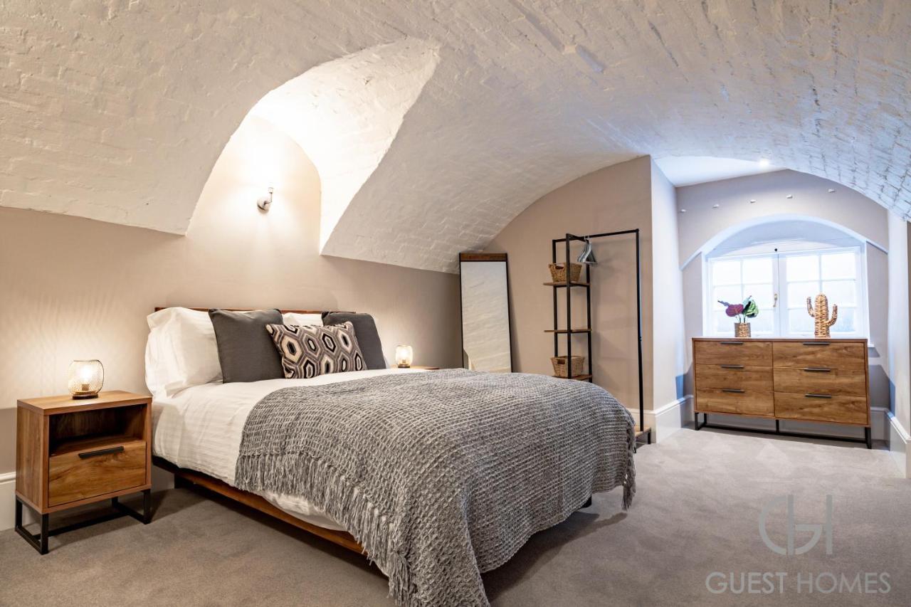 Host & Stay - Shaw Street Basement วุร์สเตอร์ ภายนอก รูปภาพ