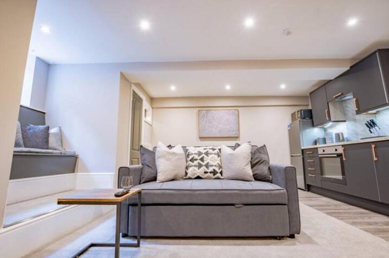 Host & Stay - Shaw Street Basement วุร์สเตอร์ ภายนอก รูปภาพ
